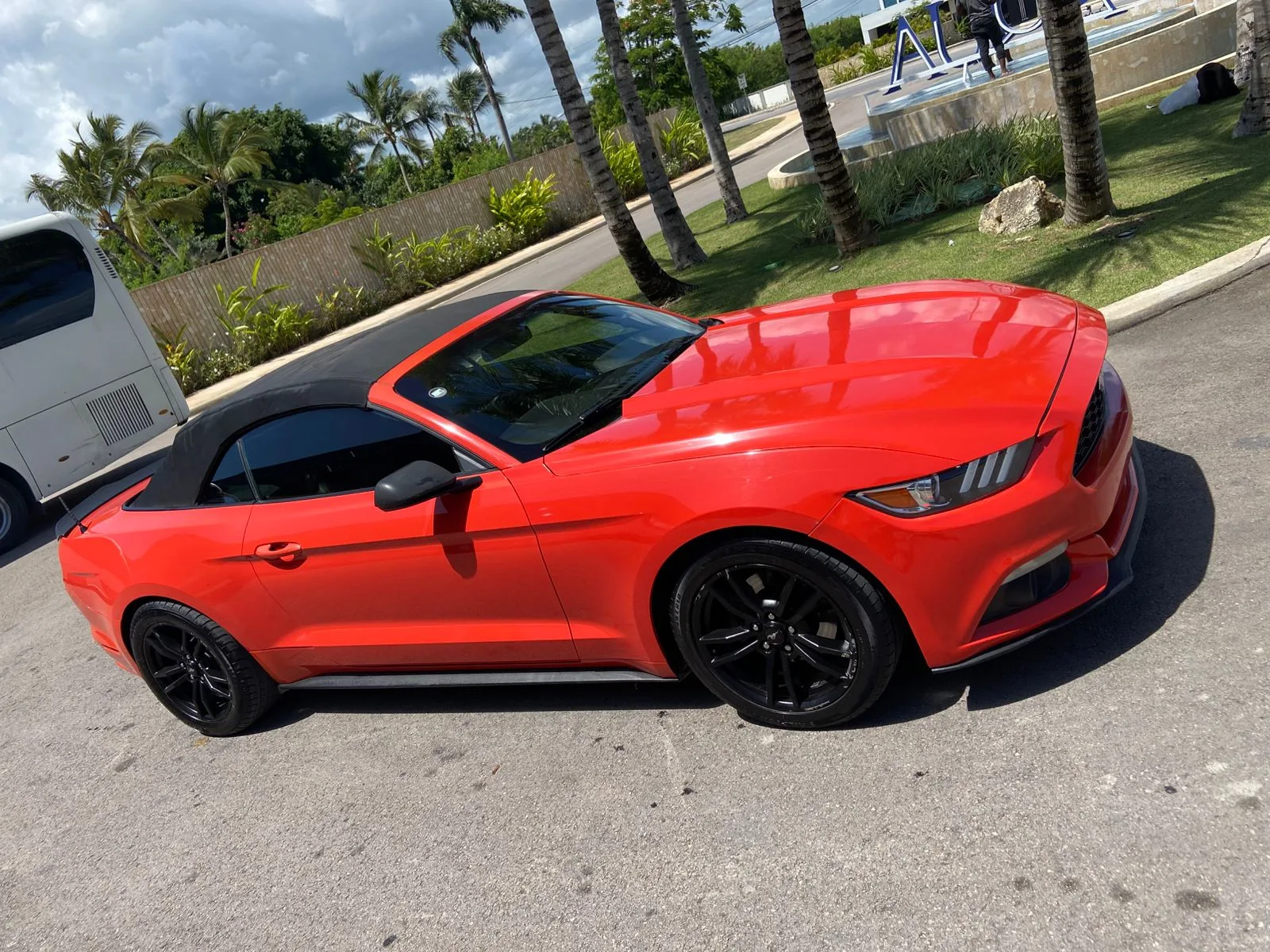 Mustang Red convertible 3.7L 2015